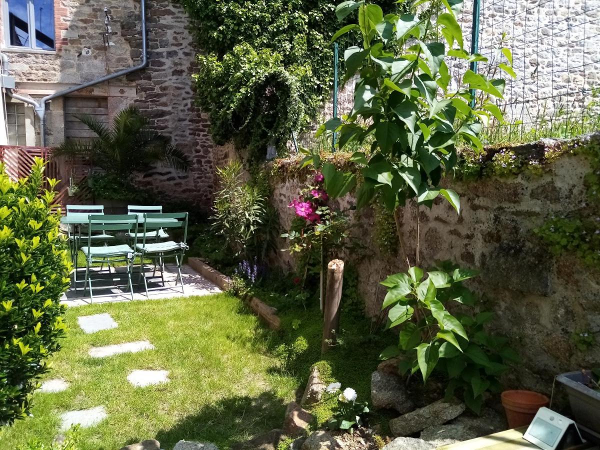 Le Duclos, Appartement Rez-De-Jardin Dinan Centre Eksteriør bilde